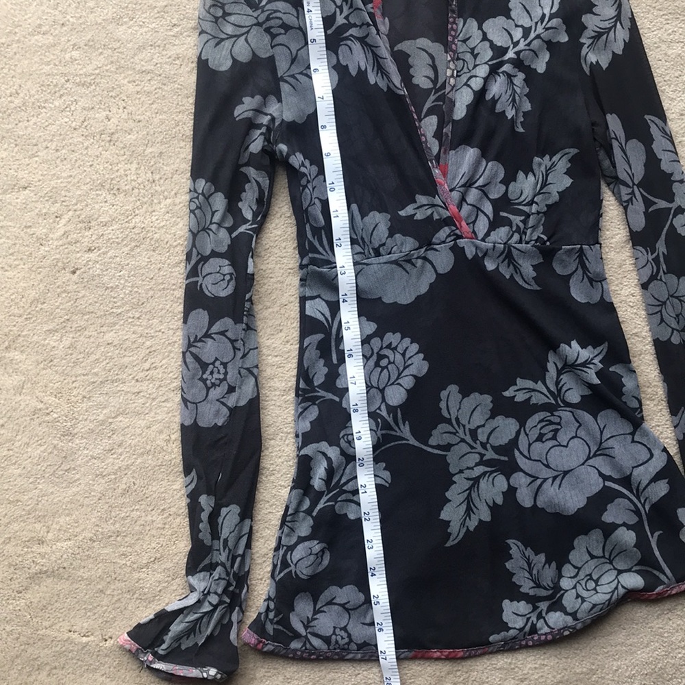 Sweet Pea empire waist long sleeve top - Picture 4 of 7